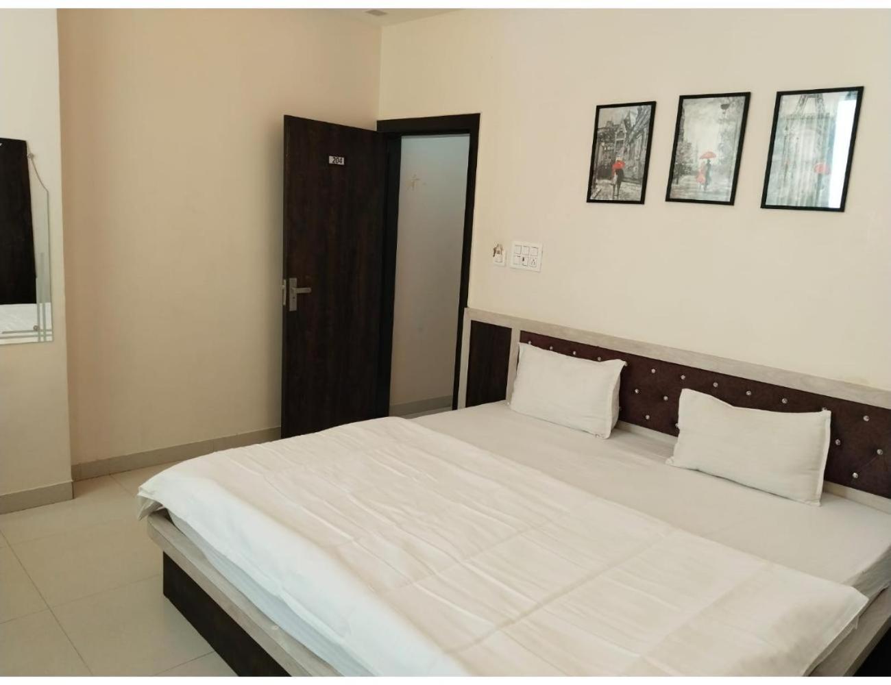 Hotel Dazzle, Jodhpur Jodhpur  Eksteriør bilde